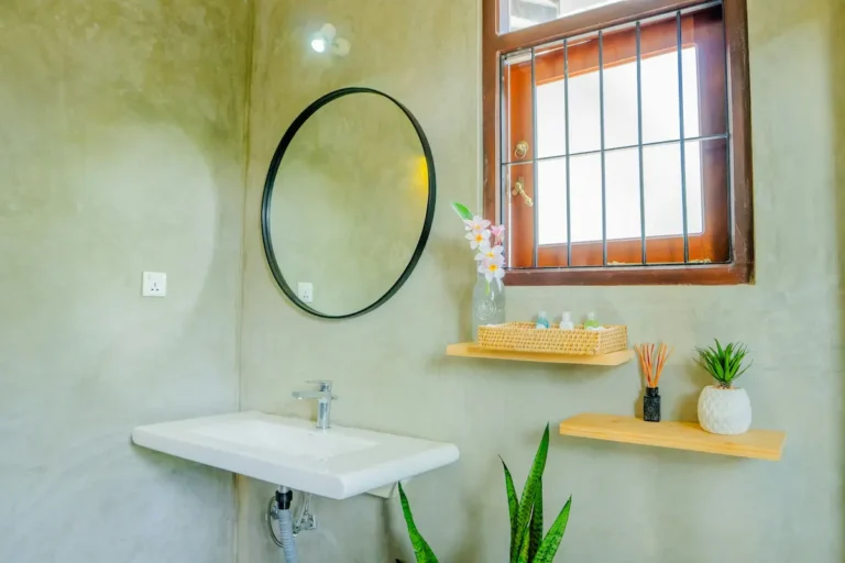 Bathroom Wall Decor Ideas: Art, Texture & Storage (2026 Guide)